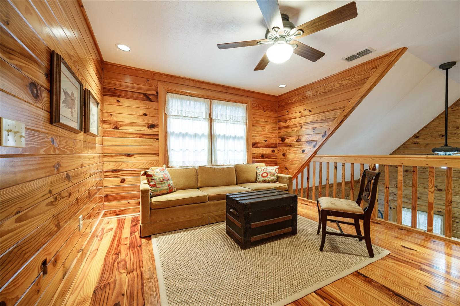 239 RILEY LAKE DR, HAWTHORNE, FL, 32640