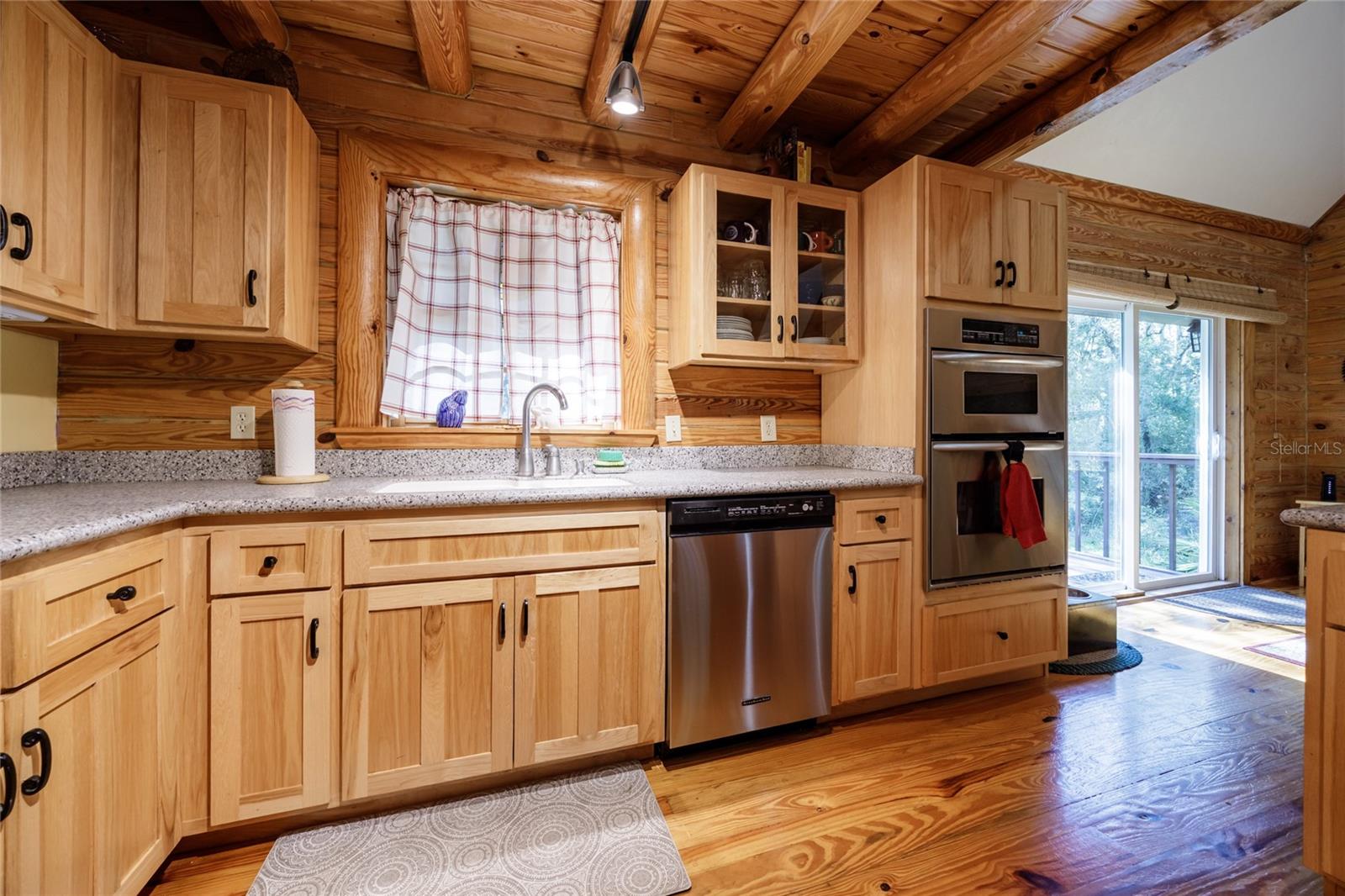 239 RILEY LAKE DR, HAWTHORNE, FL, 32640