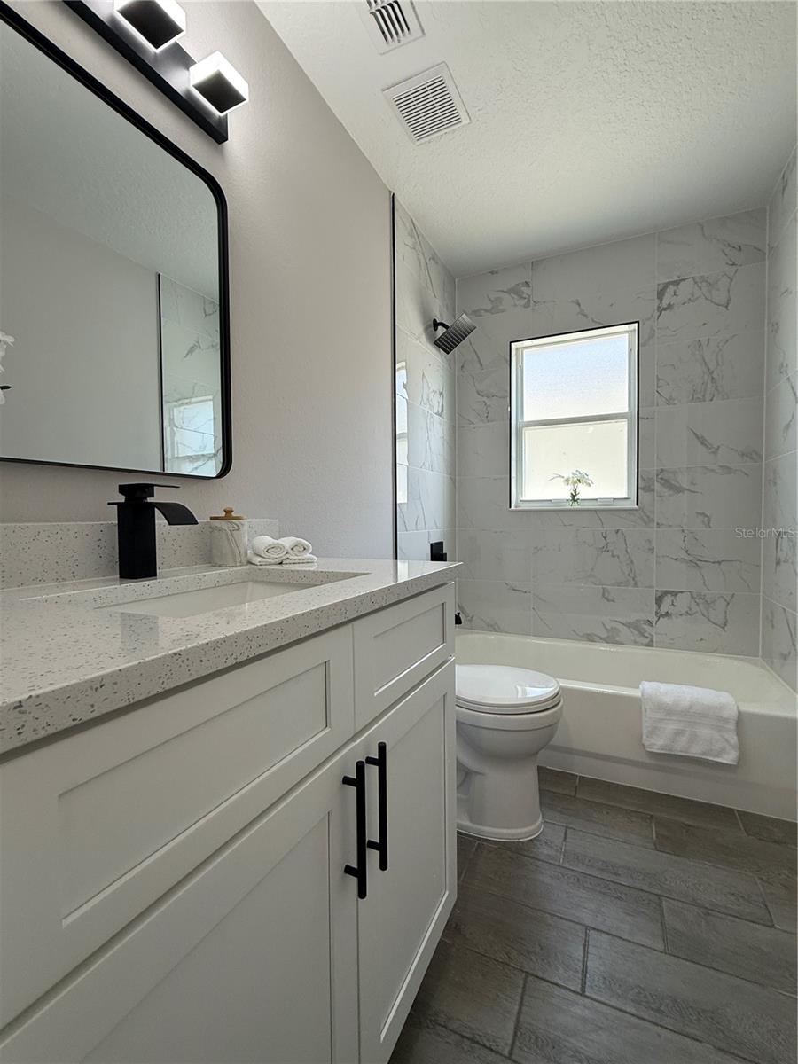 16230 COOPERS HAWK AVE, CLERMONT, FL, 34714