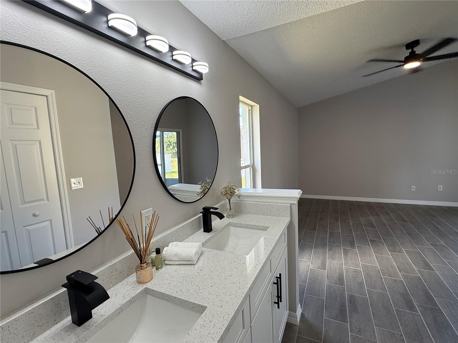 16230 COOPERS HAWK AVE, CLERMONT, FL, 34714