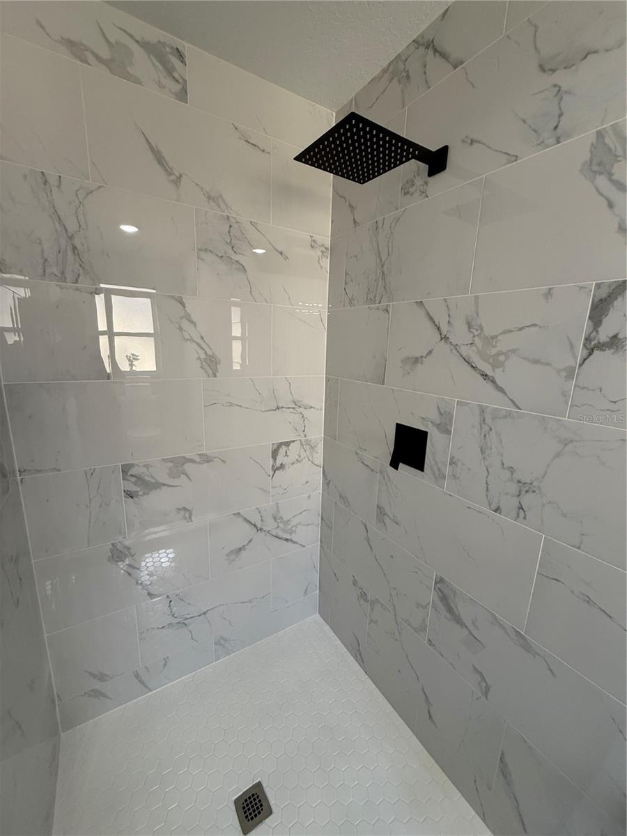 16230 COOPERS HAWK AVE, CLERMONT, FL, 34714