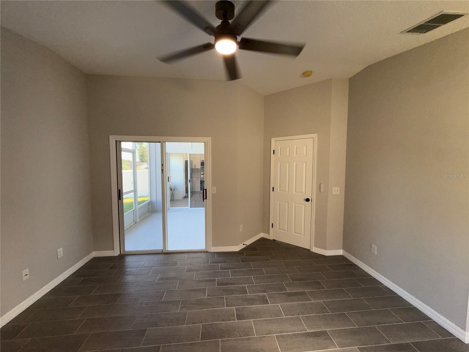 16230 COOPERS HAWK AVE, CLERMONT, FL, 34714