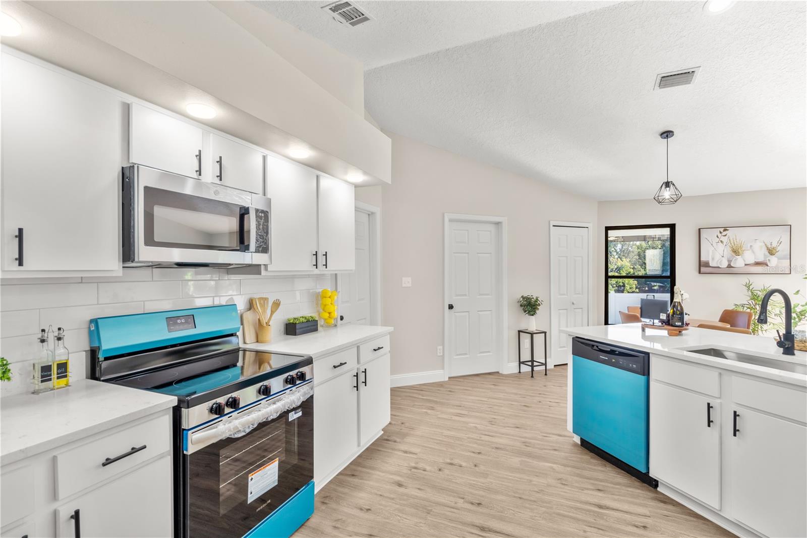 8644 SHENNA CT, ORLANDO, FL, 32818