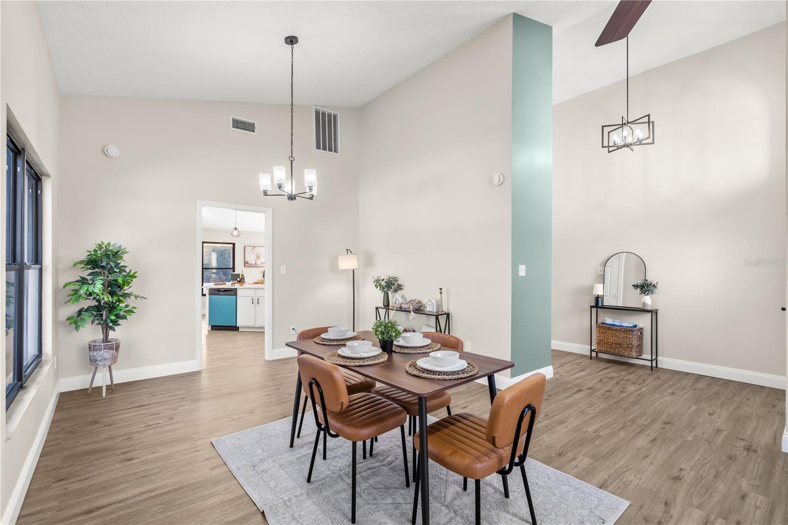 8644 SHENNA CT, ORLANDO, FL, 32818