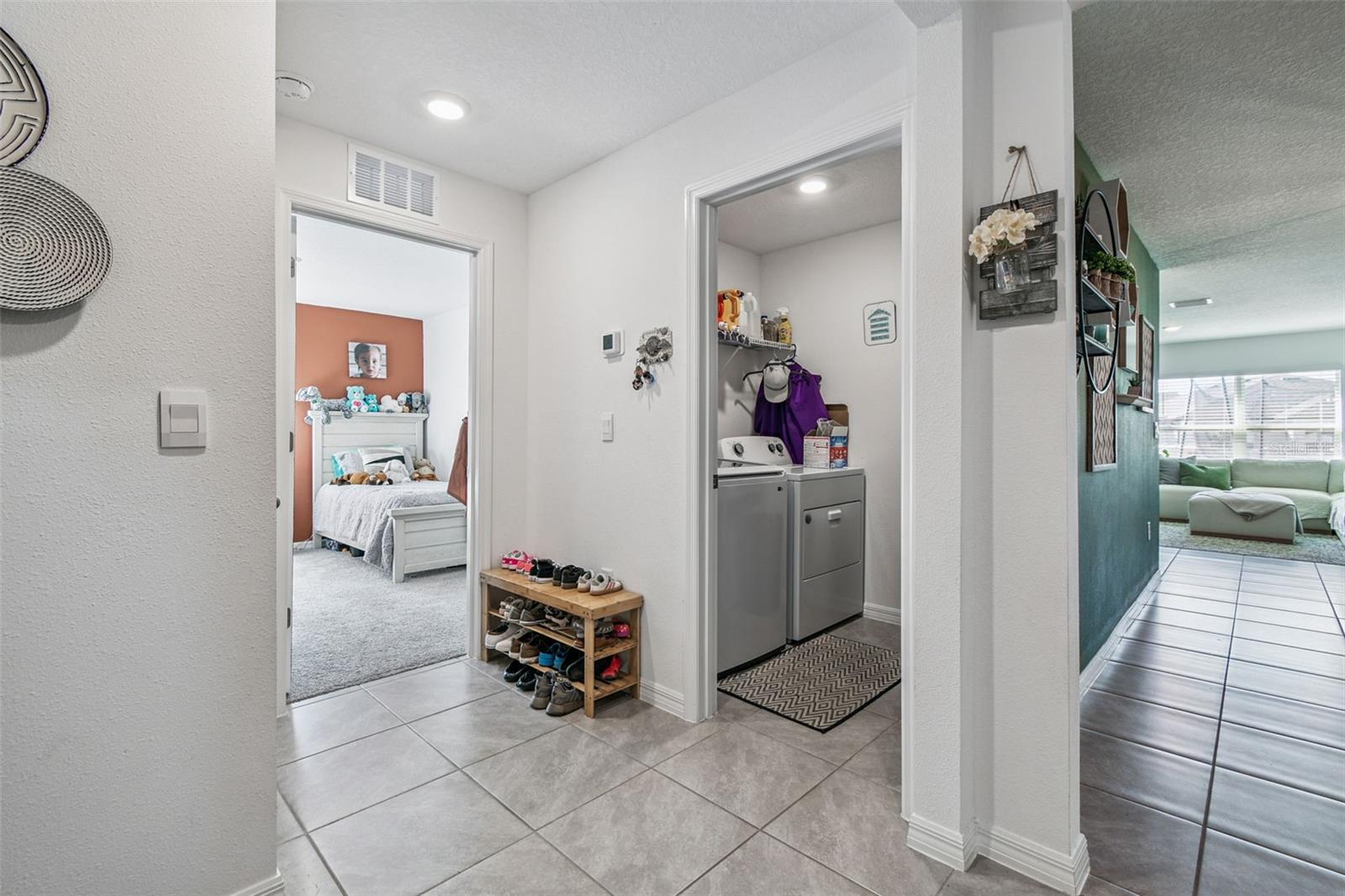 3139 SILVER DATE DR, WIMAUMA, FL, 33598