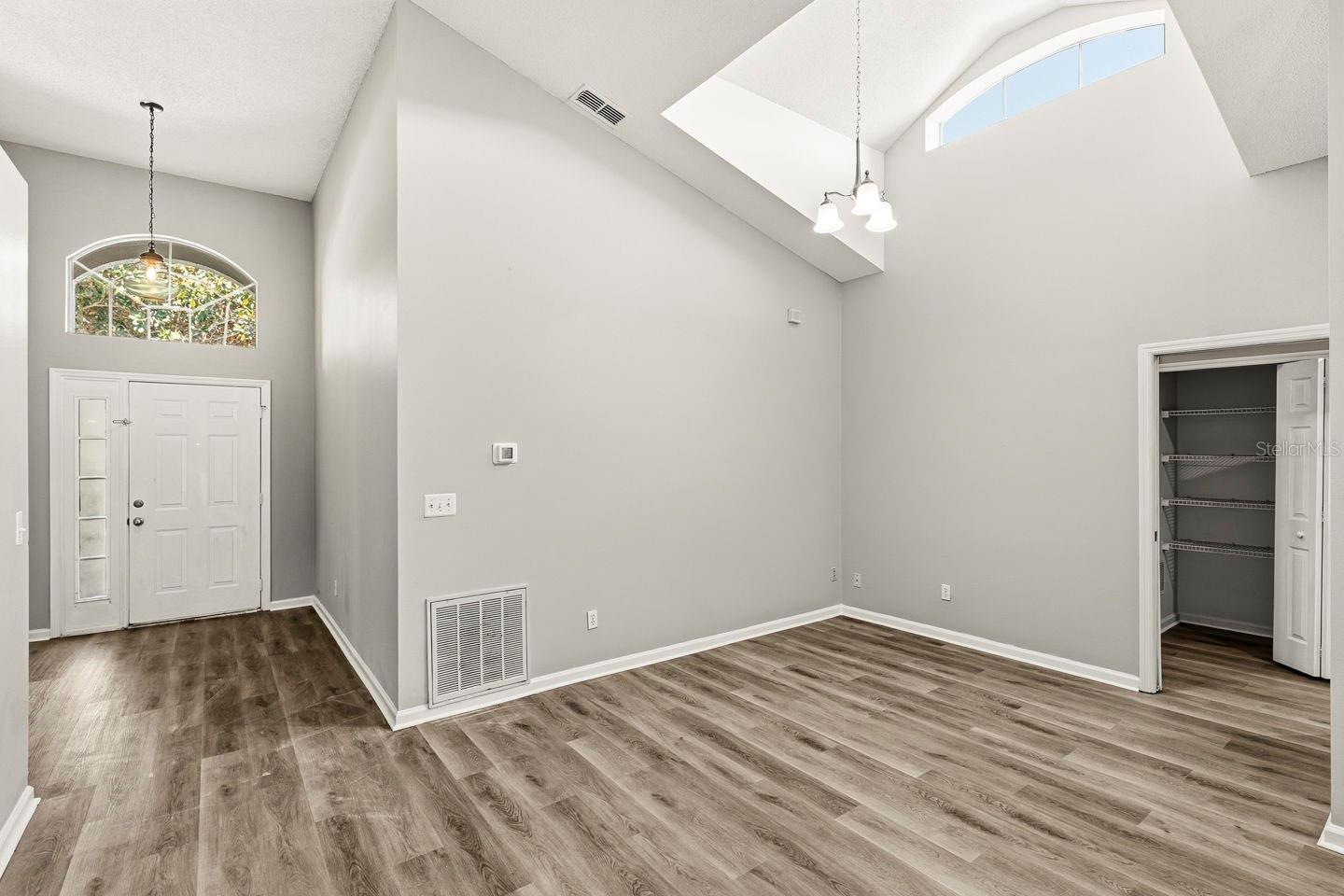 15734 AUTUMN GLEN AVE, CLERMONT, FL, 34714