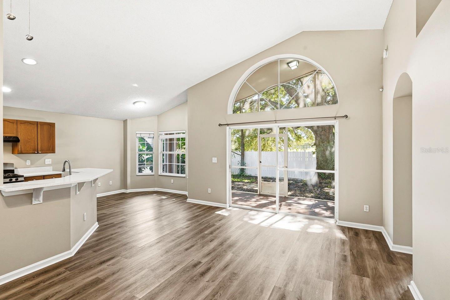 15734 AUTUMN GLEN AVE, CLERMONT, FL, 34714