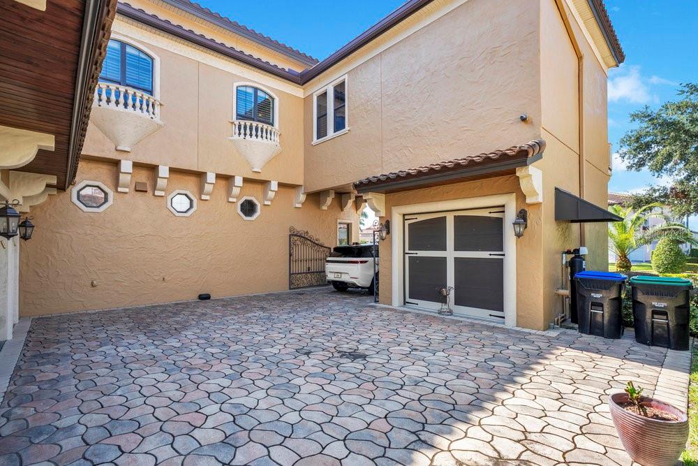 5750 EMERINGTON CRES, ORLANDO, FL, 32819