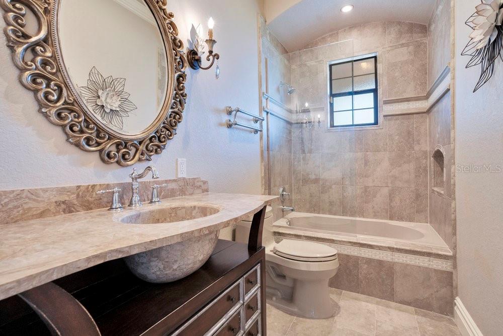 5750 EMERINGTON CRES, ORLANDO, FL, 32819