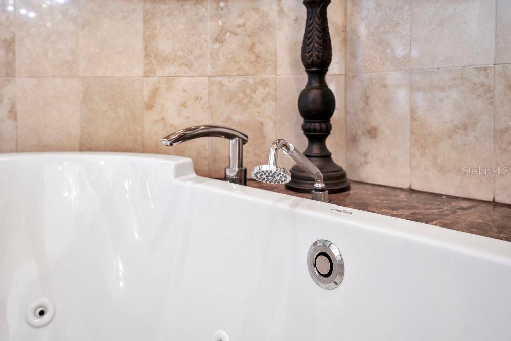 5750 EMERINGTON CRES, ORLANDO, FL, 32819