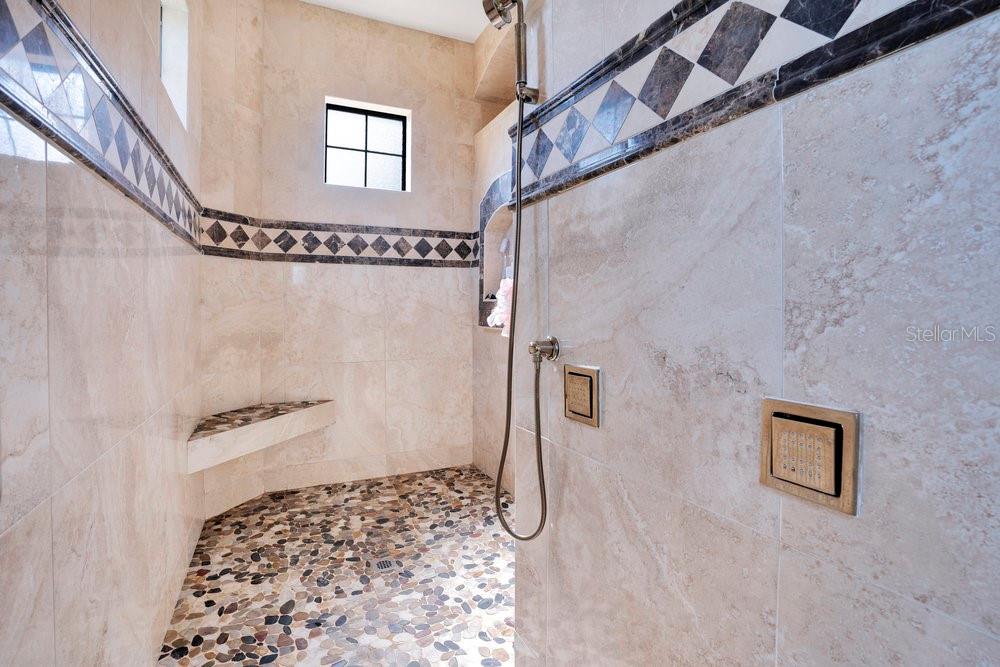 5750 EMERINGTON CRES, ORLANDO, FL, 32819