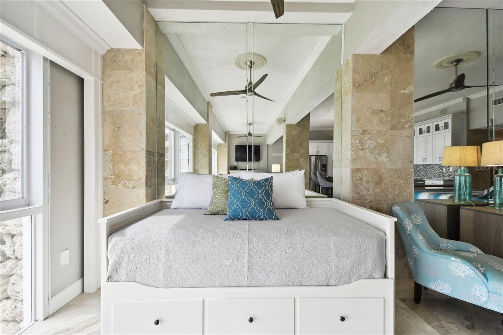 880 MANDALAY AVE #CU15, CLEARWATER BEACH, FL, 33767