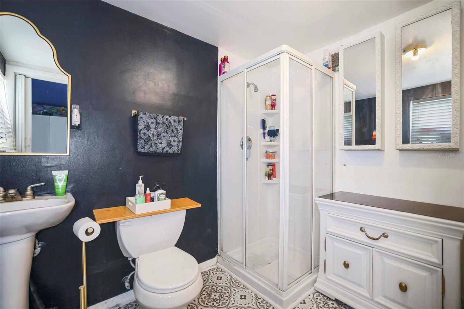 519 13TH AVE NW, LARGO, FL, 33770