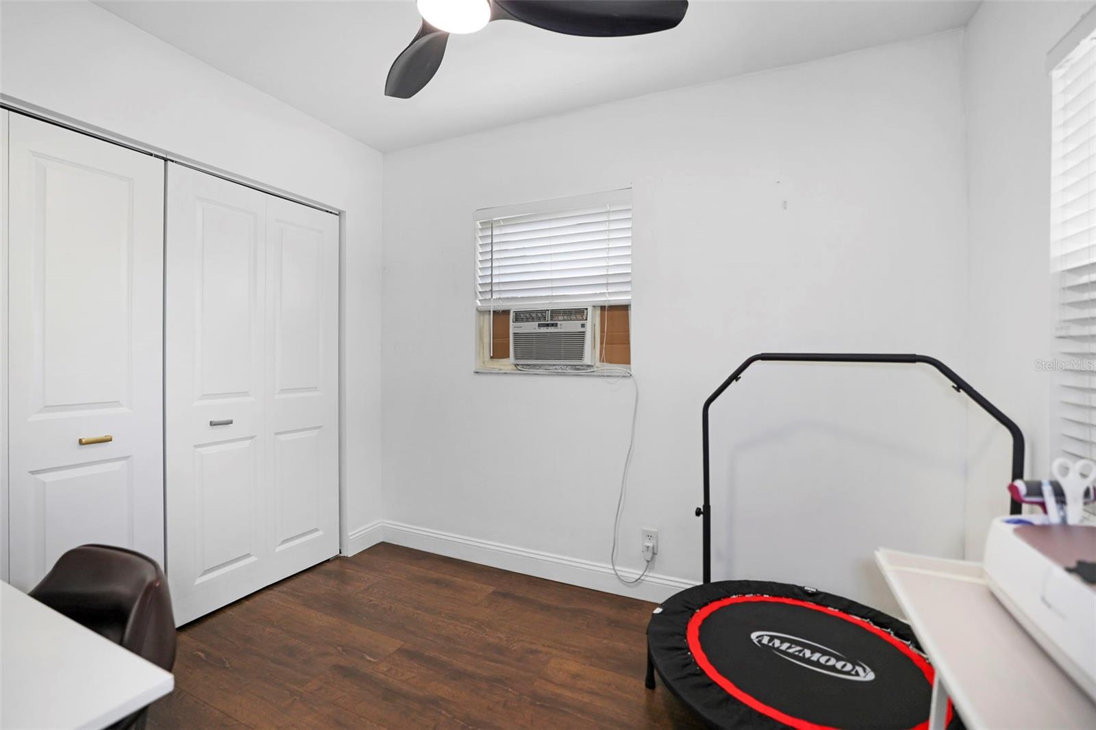 519 13TH AVE NW, LARGO, FL, 33770