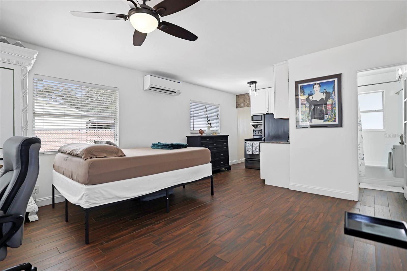 519 13TH AVE NW, LARGO, FL, 33770