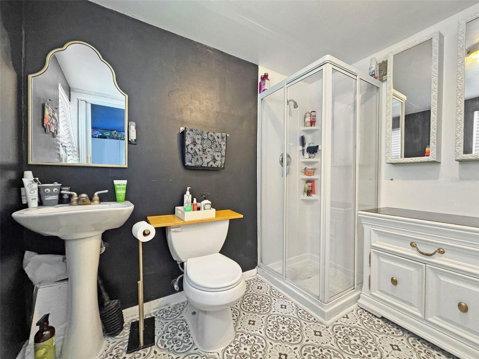 519 13TH AVE NW, LARGO, FL, 33770