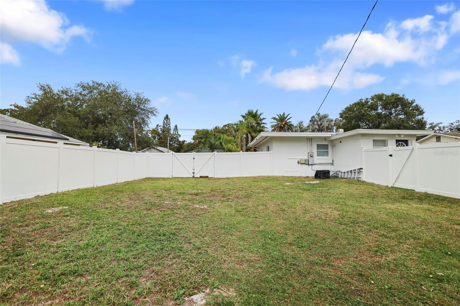 519 13TH AVE NW, LARGO, FL, 33770