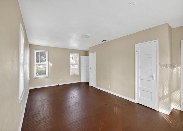 319 HOLLYWOOD AVE, DAYTONA BEACH, FL, 32118