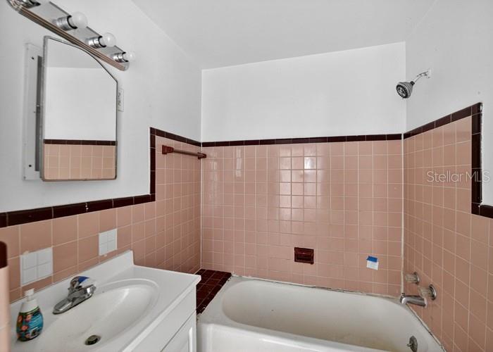 319 HOLLYWOOD AVE, DAYTONA BEACH, FL, 32118