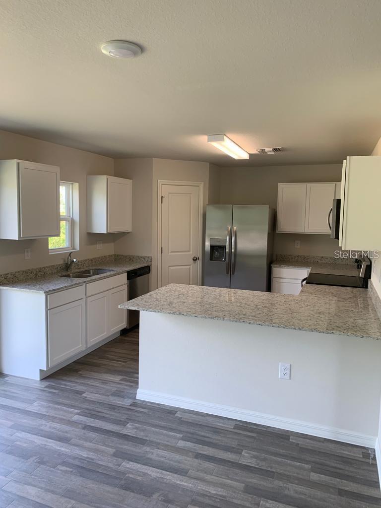 354 WESTERN AVE S, LEHIGH ACRES, FL, 33974