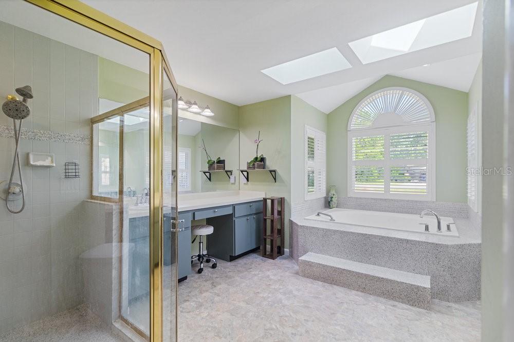 105 DOUGLAS ST, HOMOSASSA, FL, 34446