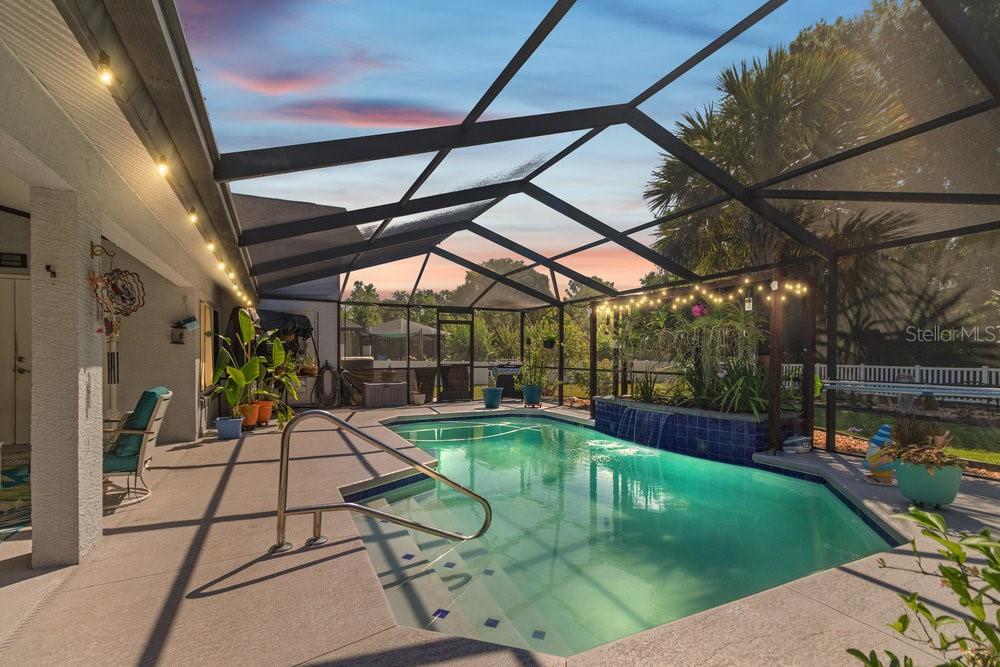 105 DOUGLAS ST, HOMOSASSA, FL, 34446