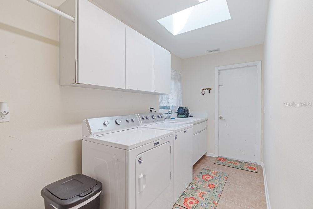 105 DOUGLAS ST, HOMOSASSA, FL, 34446