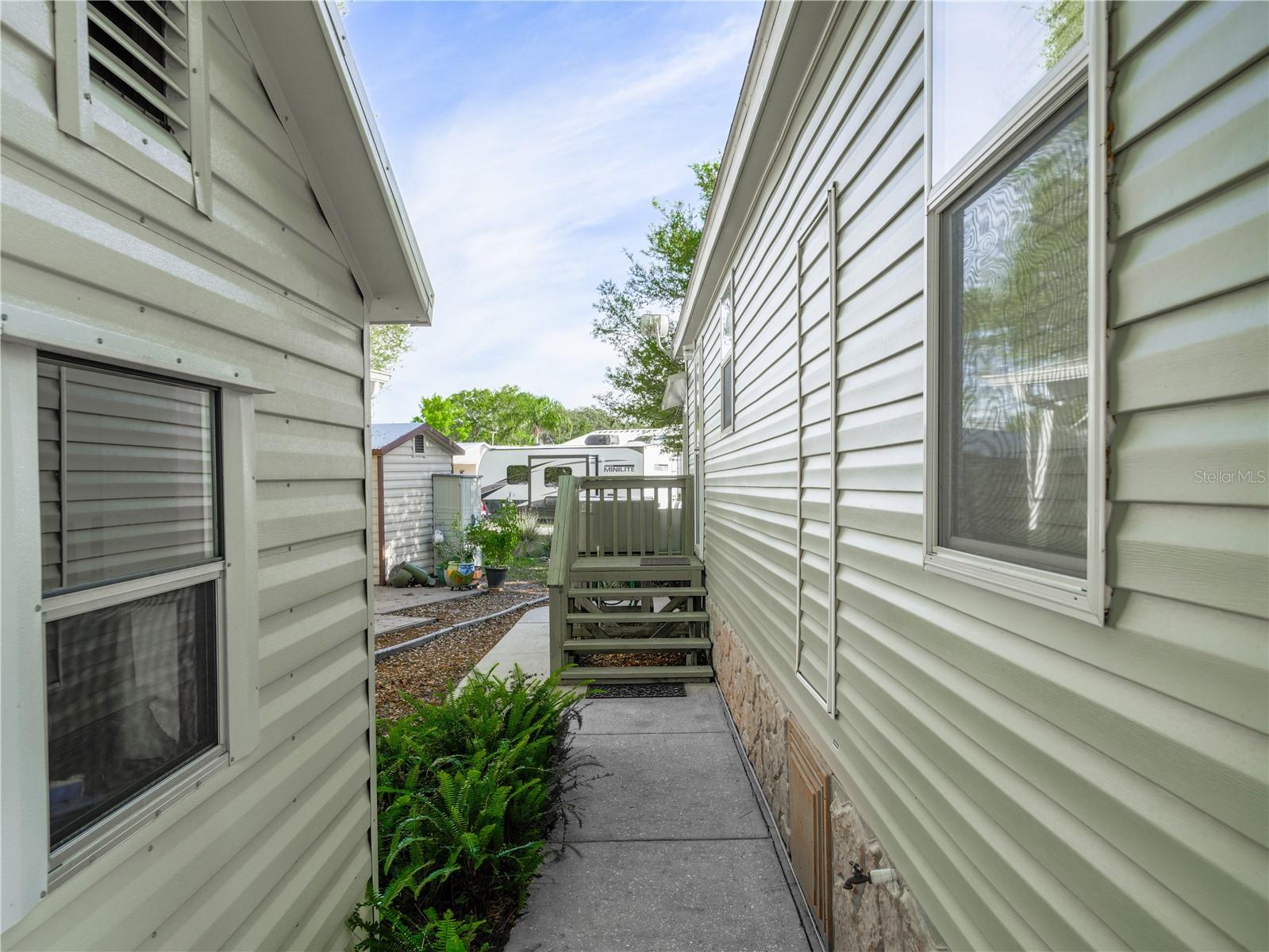 8 NIGHT OWL CIR, LAKE WALES, FL, 33898