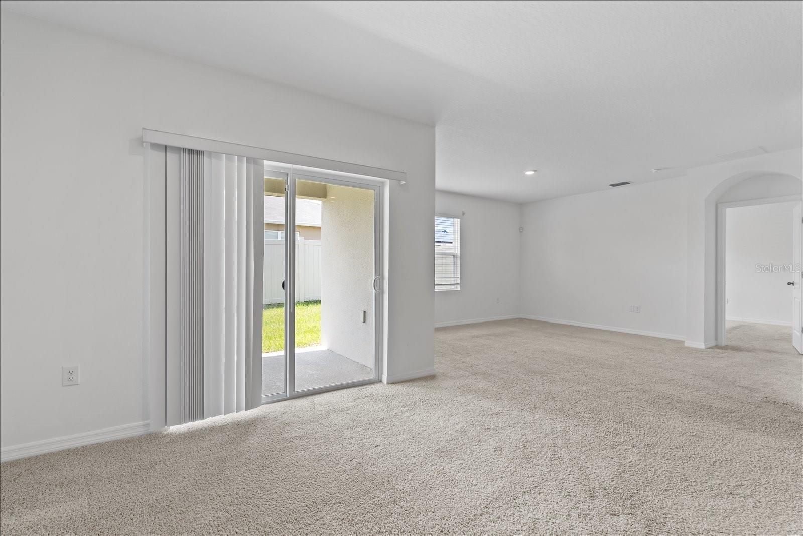 523 BOARDWALK AVE, HAINES CITY, FL, 33844