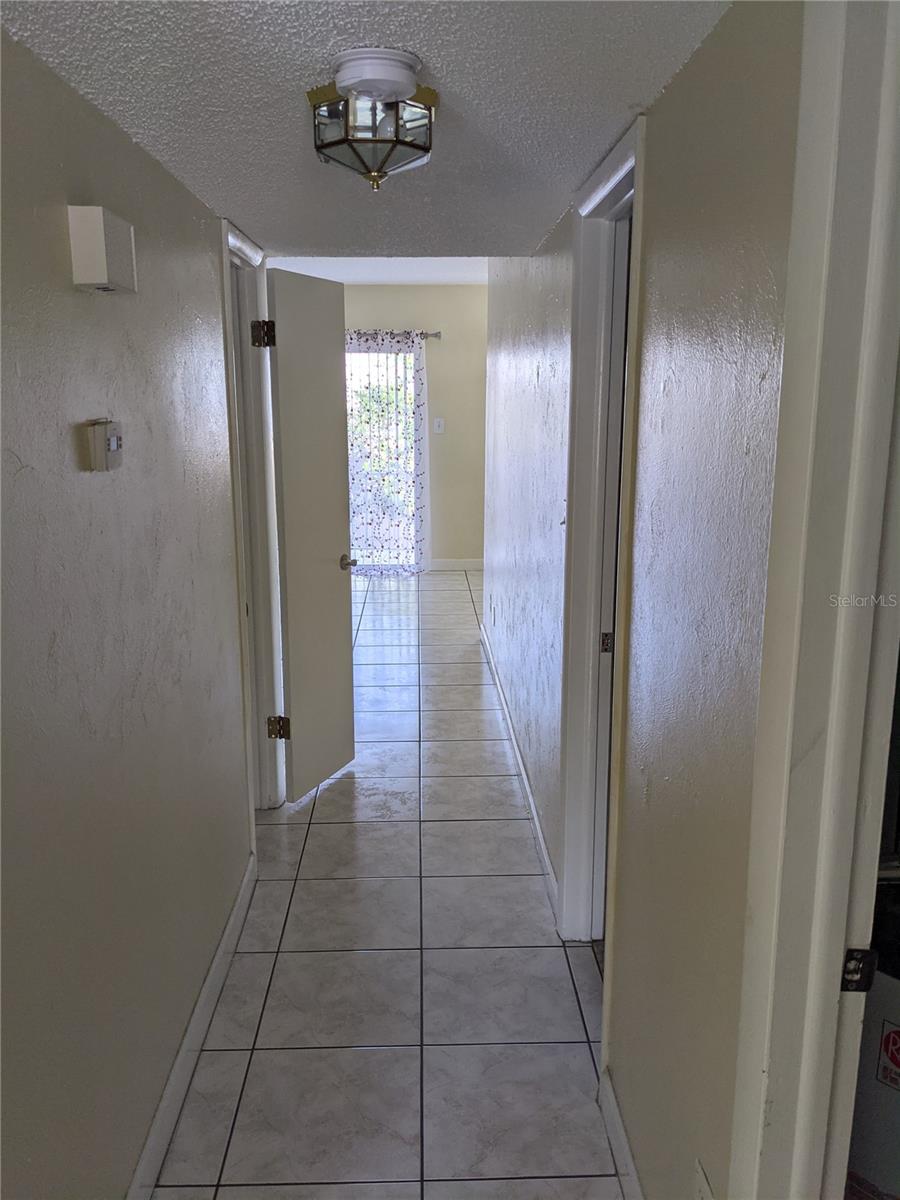 4701 JOSEPH CT #244, TAMPA, FL, 33614