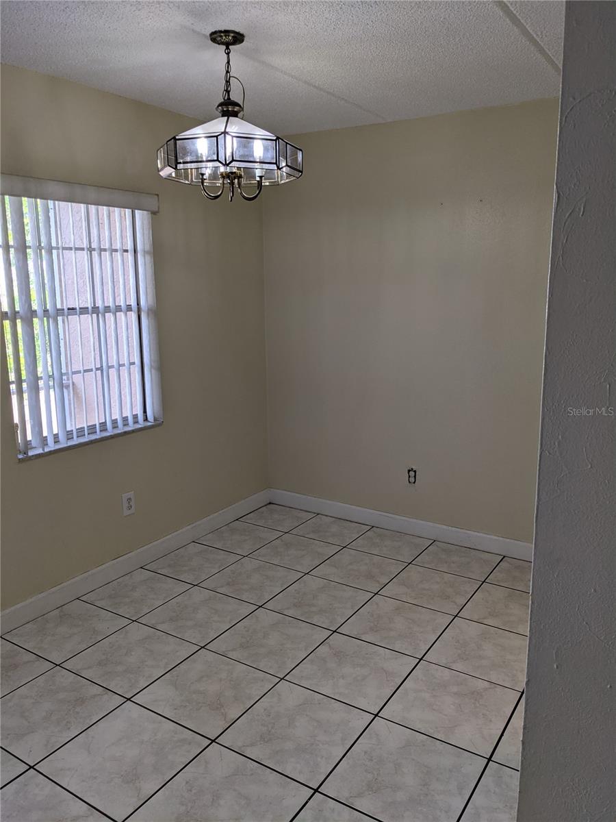 4701 JOSEPH CT #244, TAMPA, FL, 33614