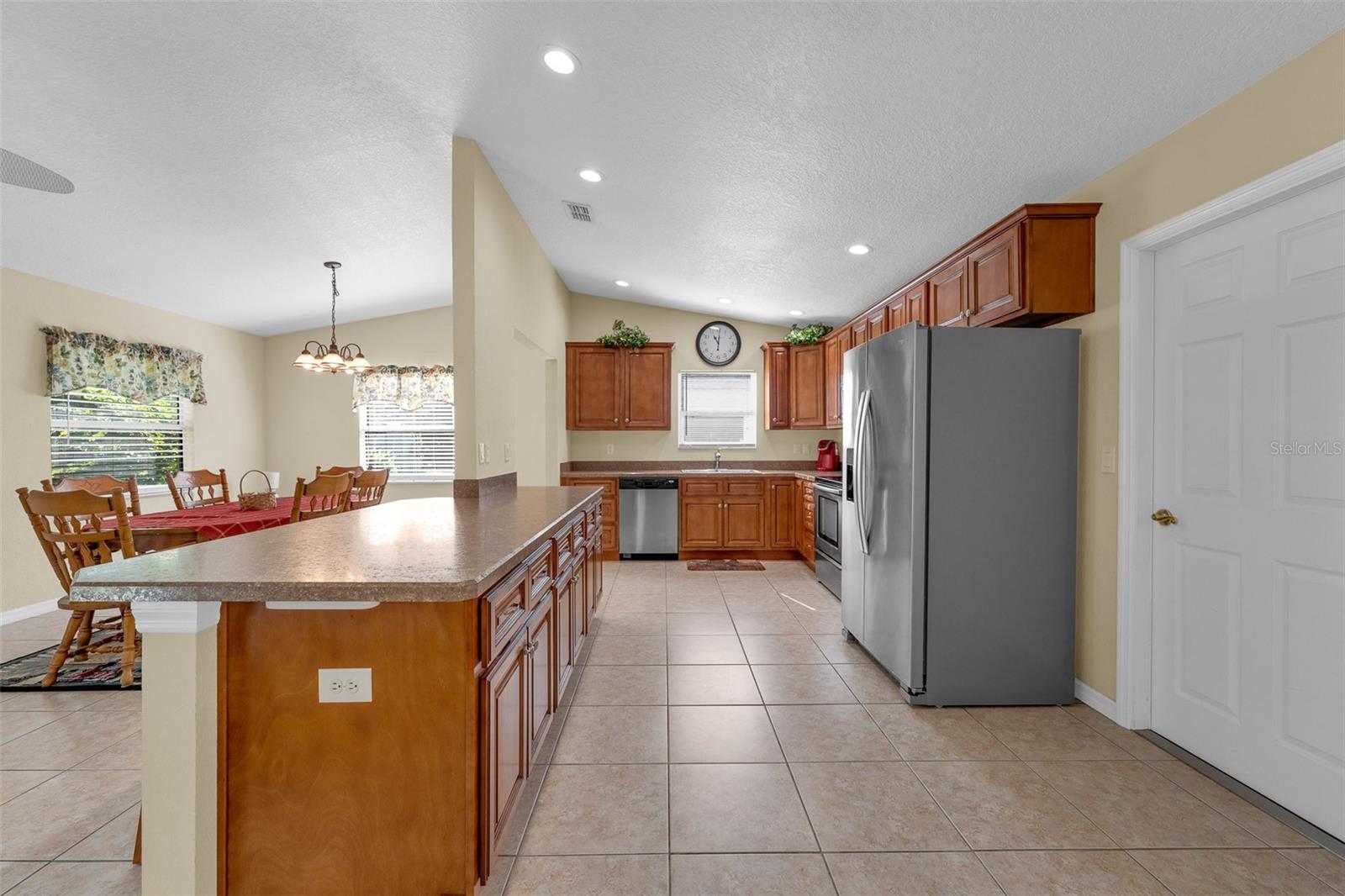 3311 NEEDLE PALM DR, EDGEWATER, FL, 32141