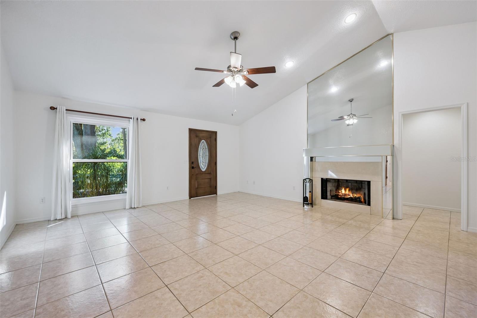 1260 LOG LANDING DR, OCOEE, FL, 34761