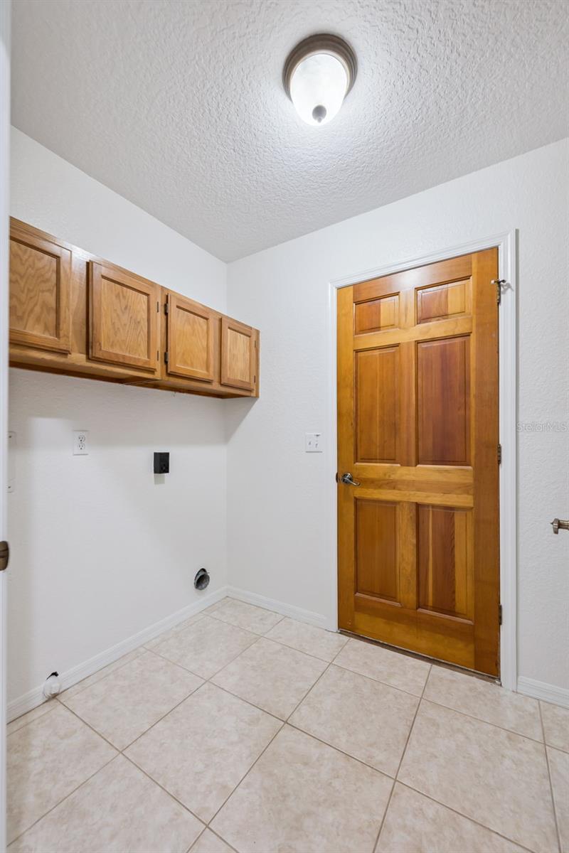 1260 LOG LANDING DR, OCOEE, FL, 34761