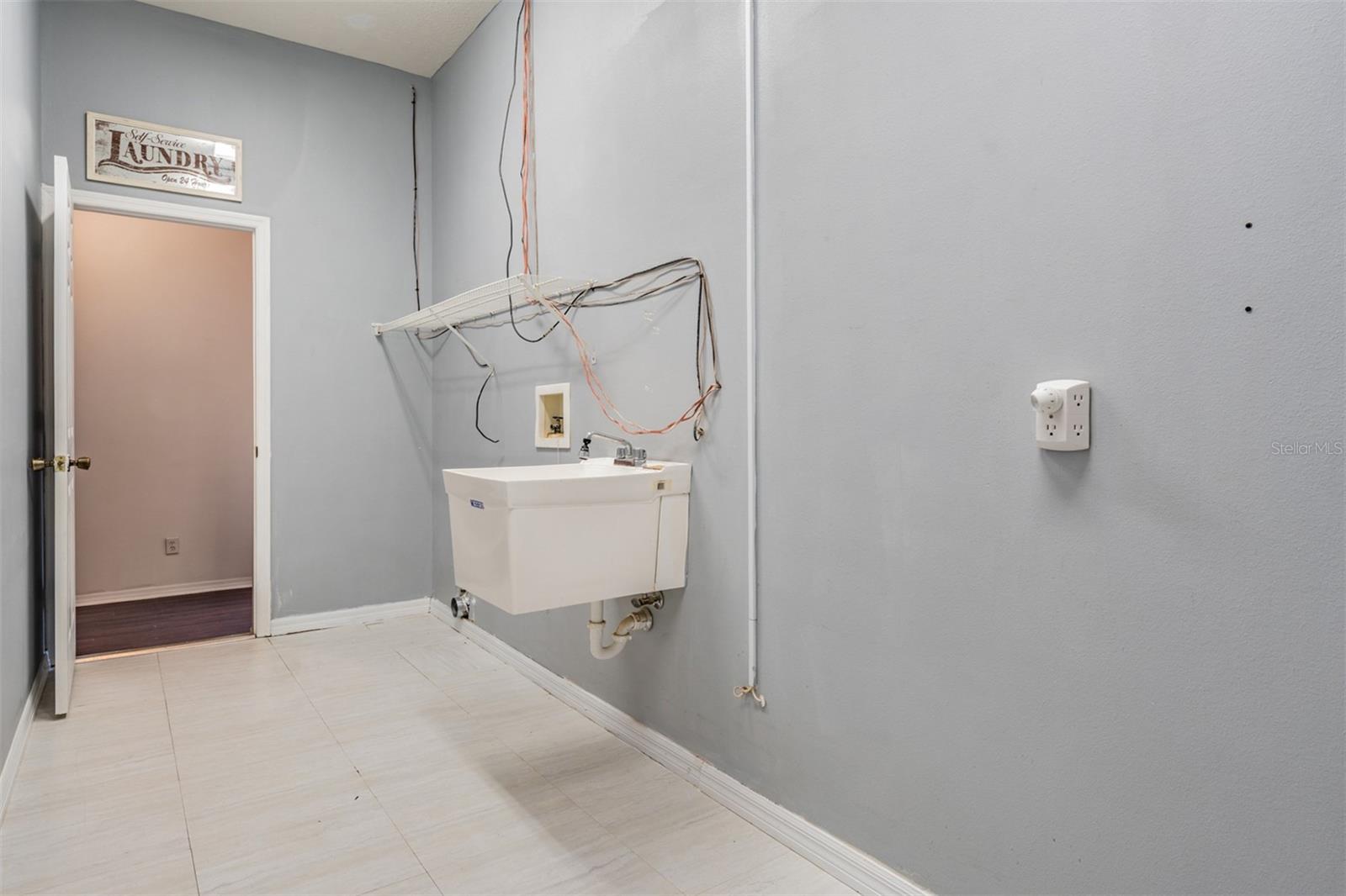 2706 BENT LEAF DR, VALRICO, FL, 33594