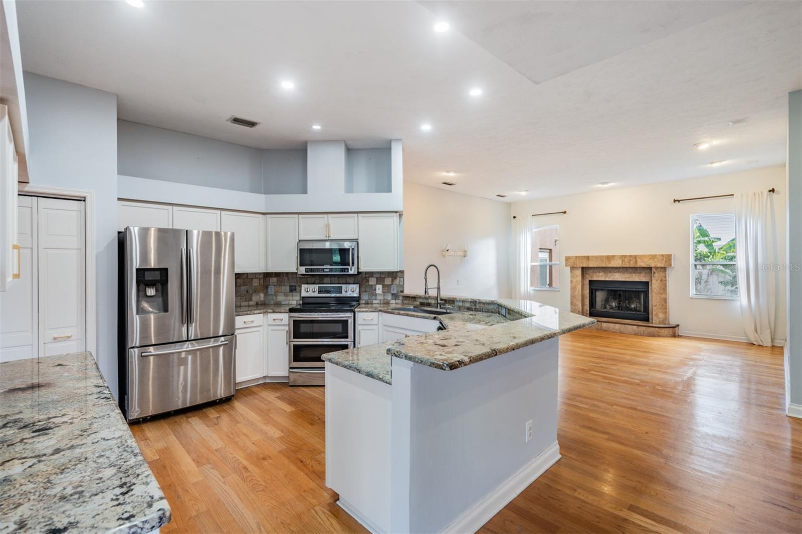 2706 BENT LEAF DR, VALRICO, FL, 33594