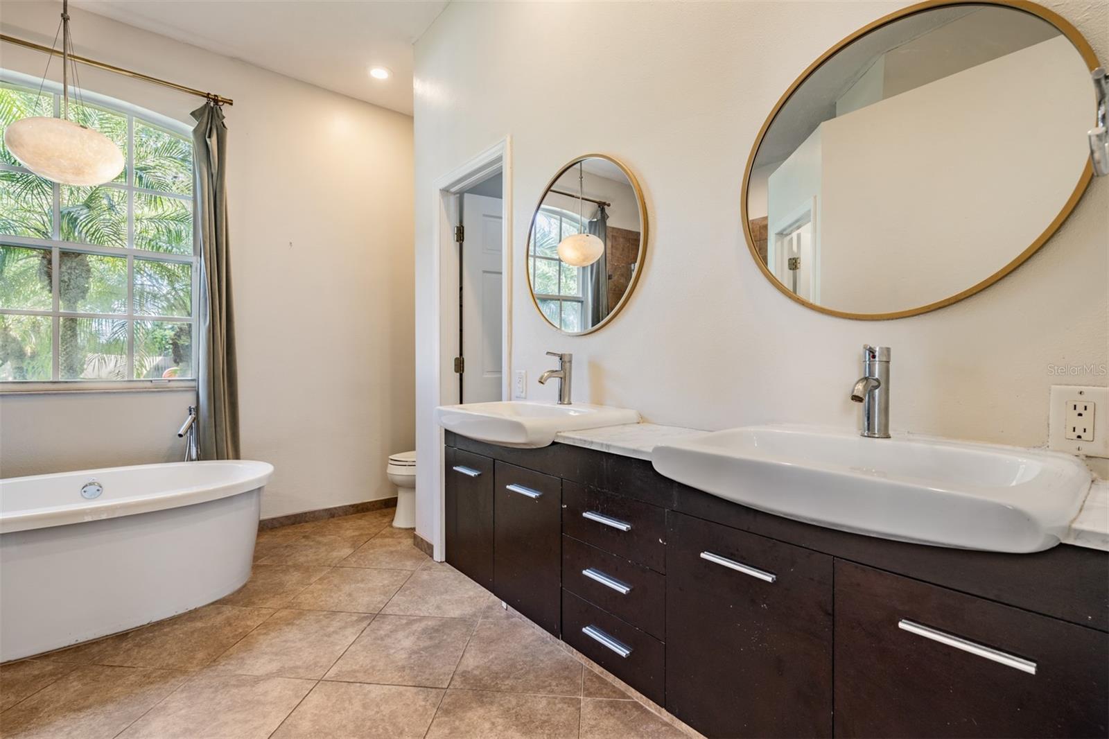 2706 BENT LEAF DR, VALRICO, FL, 33594