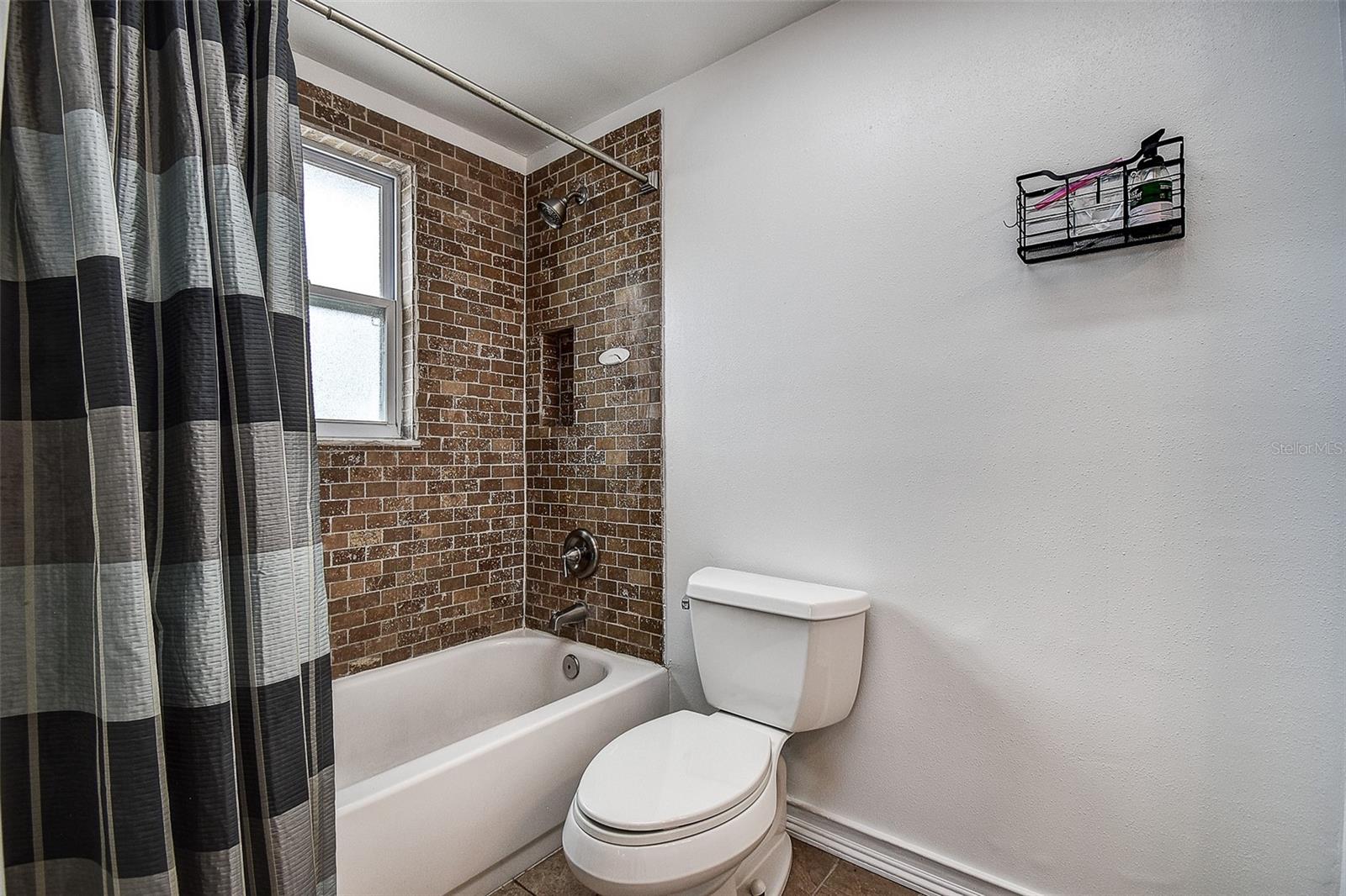 Primary bedroom bath