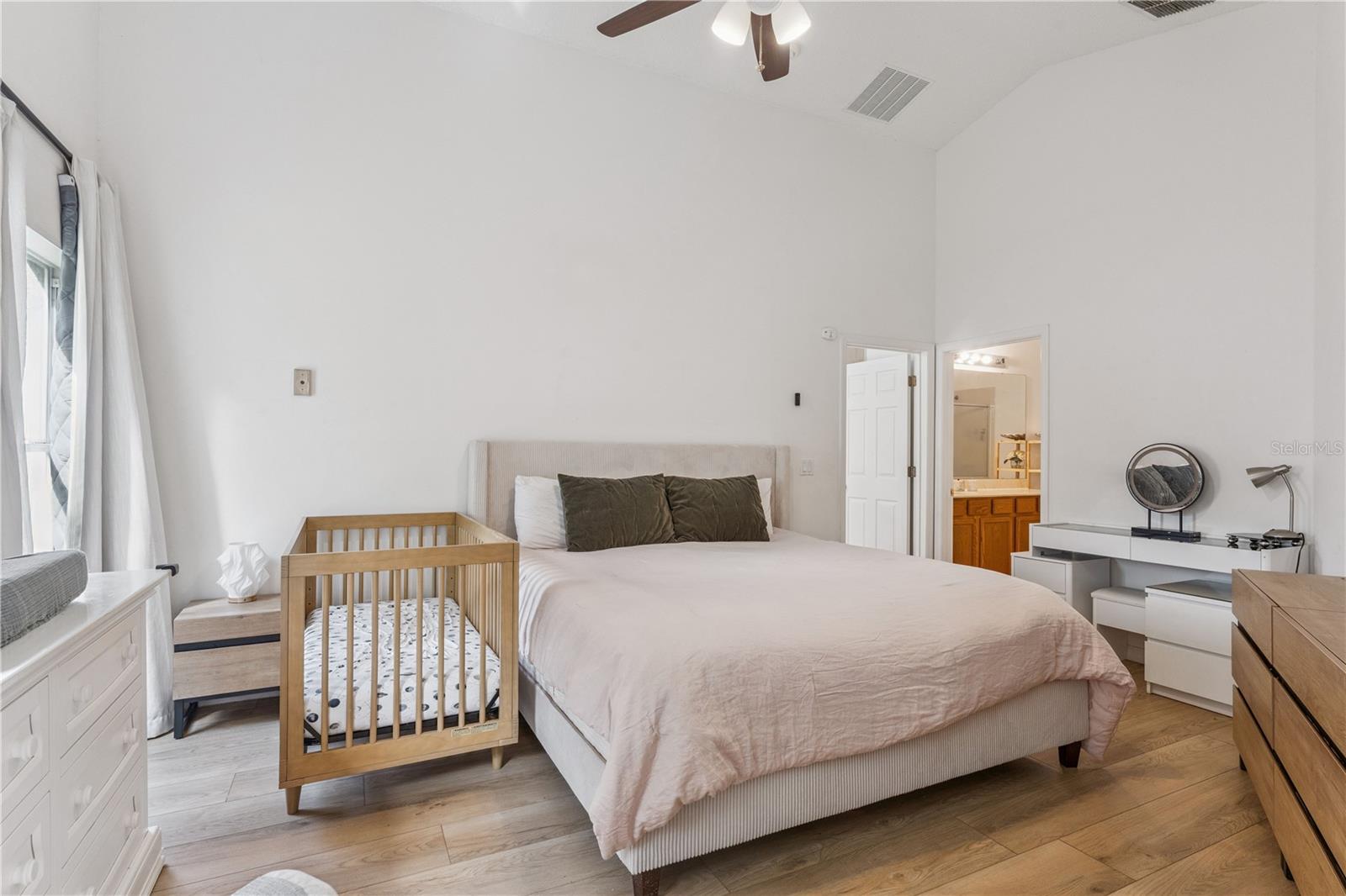 18136 SAXONY LN, ORLANDO, FL, 32820