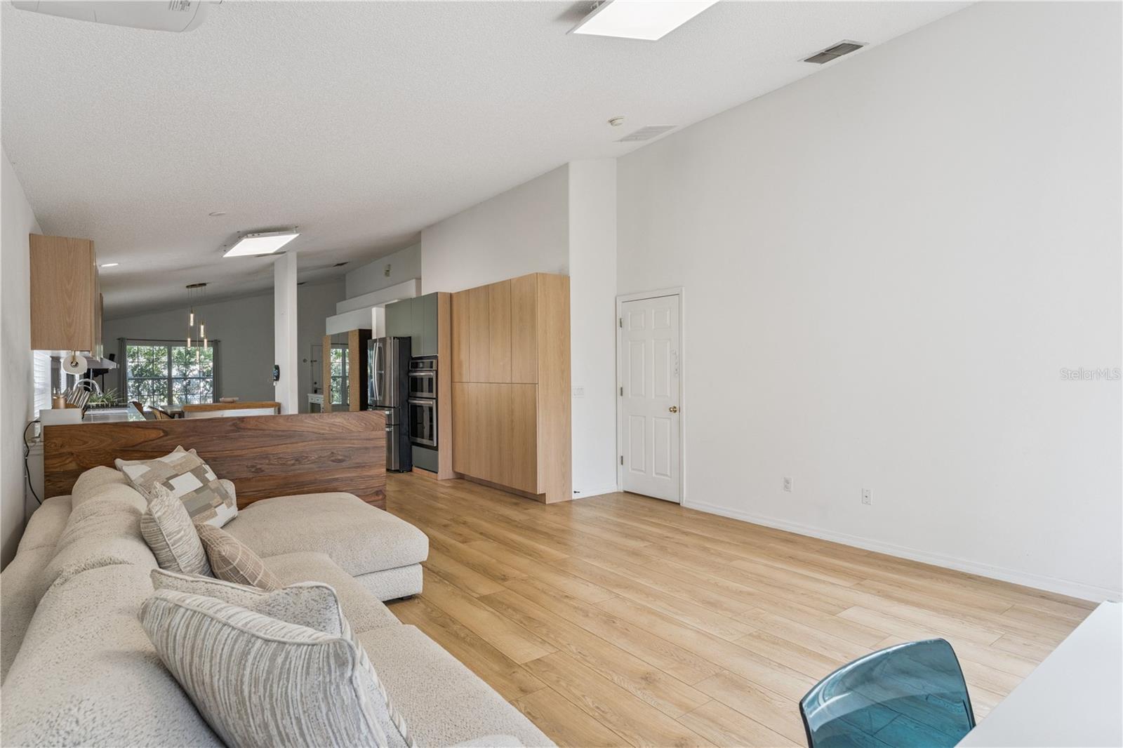 18136 SAXONY LN, ORLANDO, FL, 32820