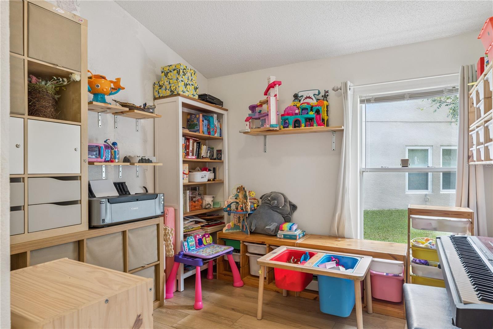 18136 SAXONY LN, ORLANDO, FL, 32820