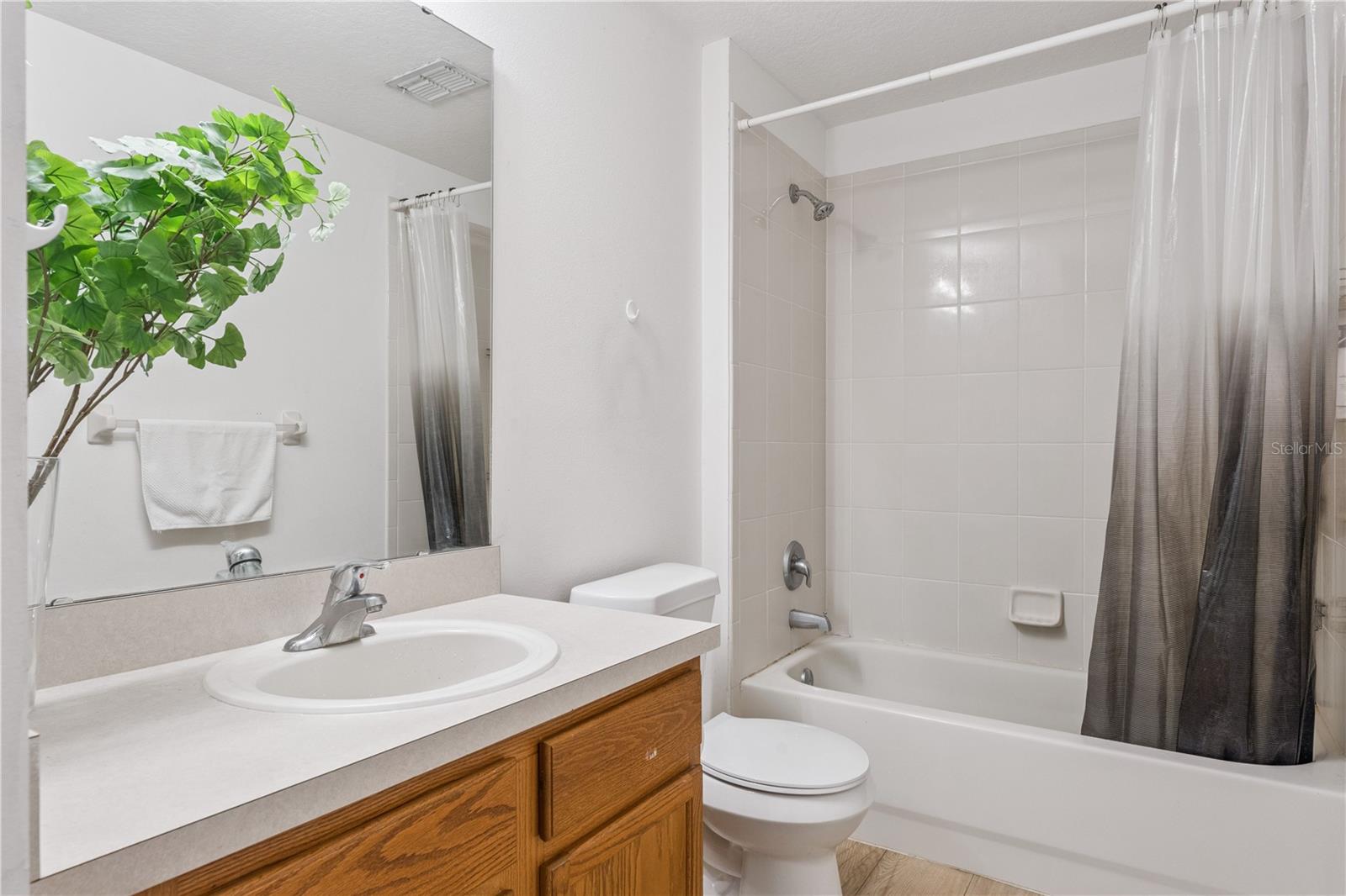 18136 SAXONY LN, ORLANDO, FL, 32820