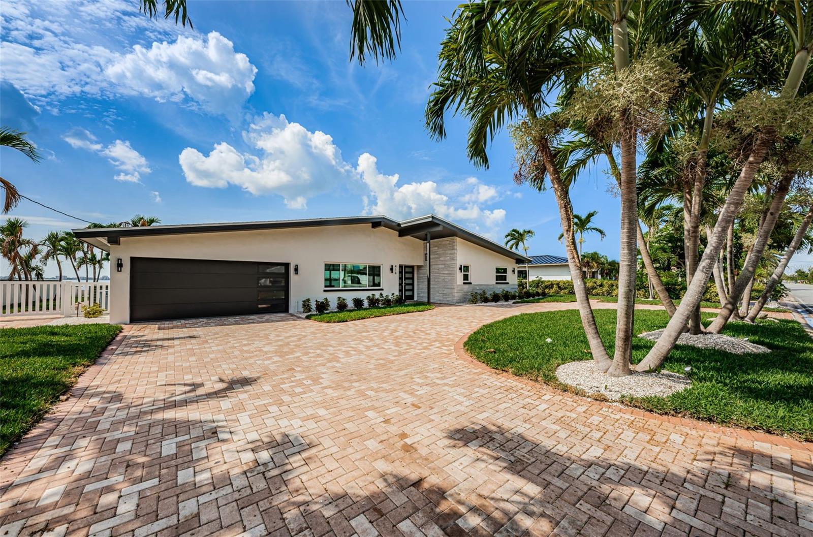 416 55TH AVE, ST PETE BEACH, FL, 33706