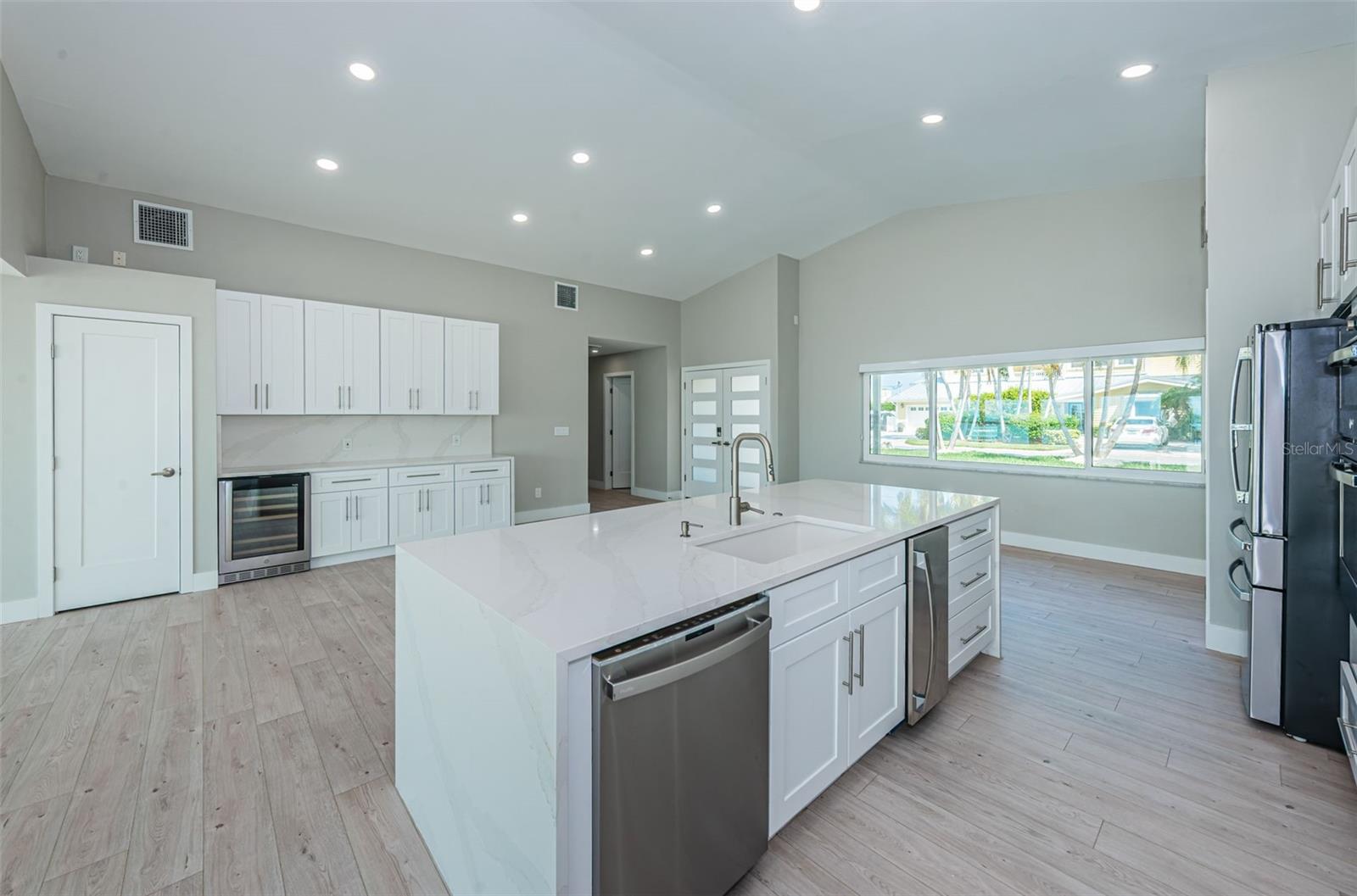 416 55TH AVE, ST PETE BEACH, FL, 33706