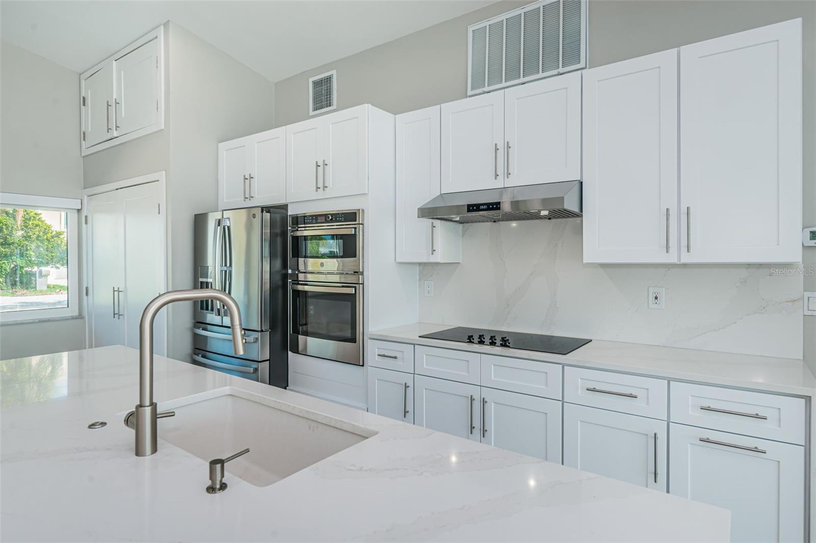 416 55TH AVE, ST PETE BEACH, FL, 33706