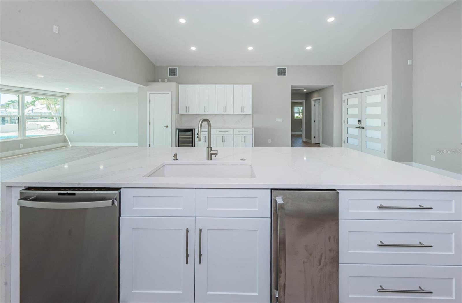 416 55TH AVE, ST PETE BEACH, FL, 33706