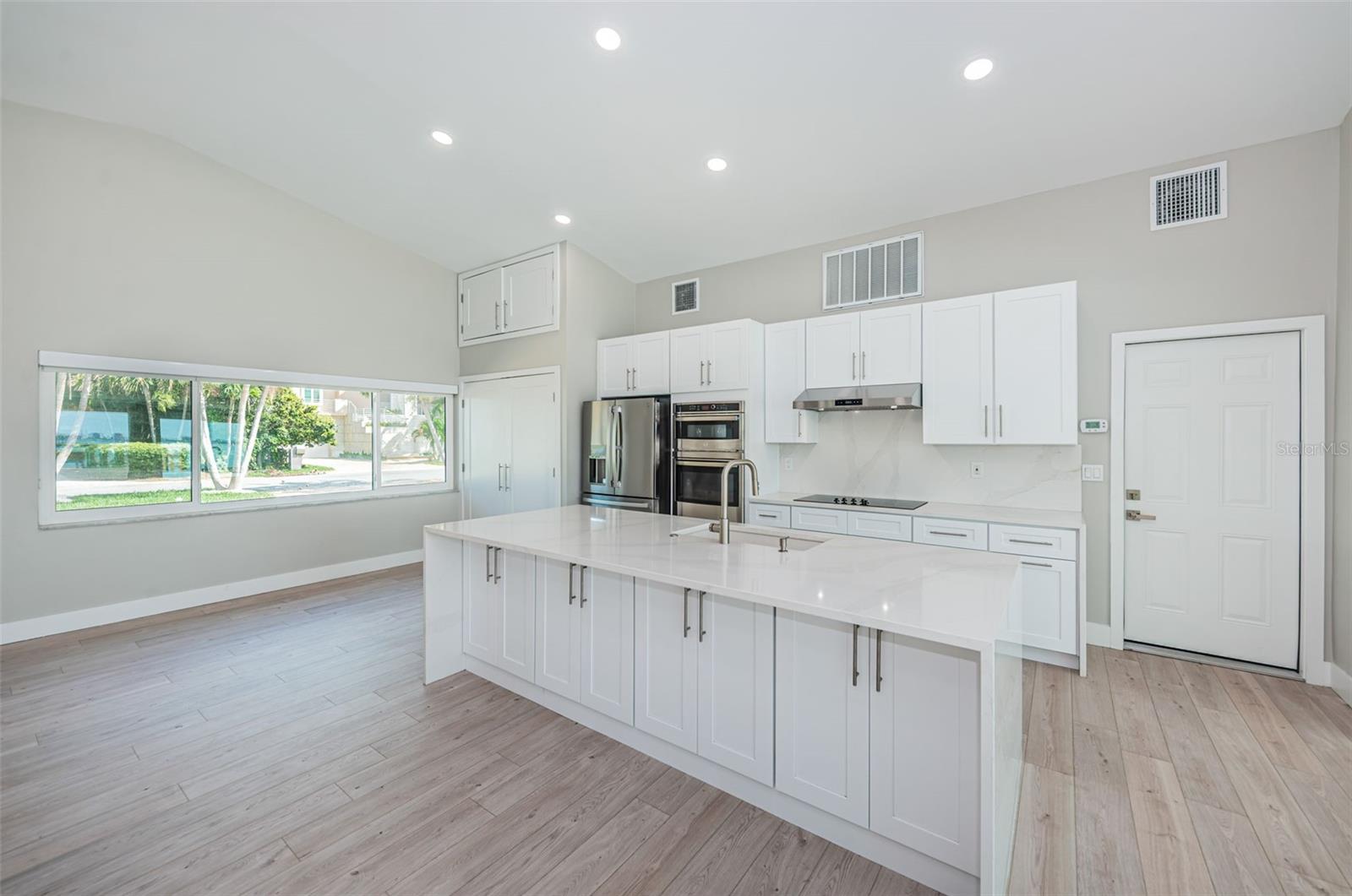 416 55TH AVE, ST PETE BEACH, FL, 33706