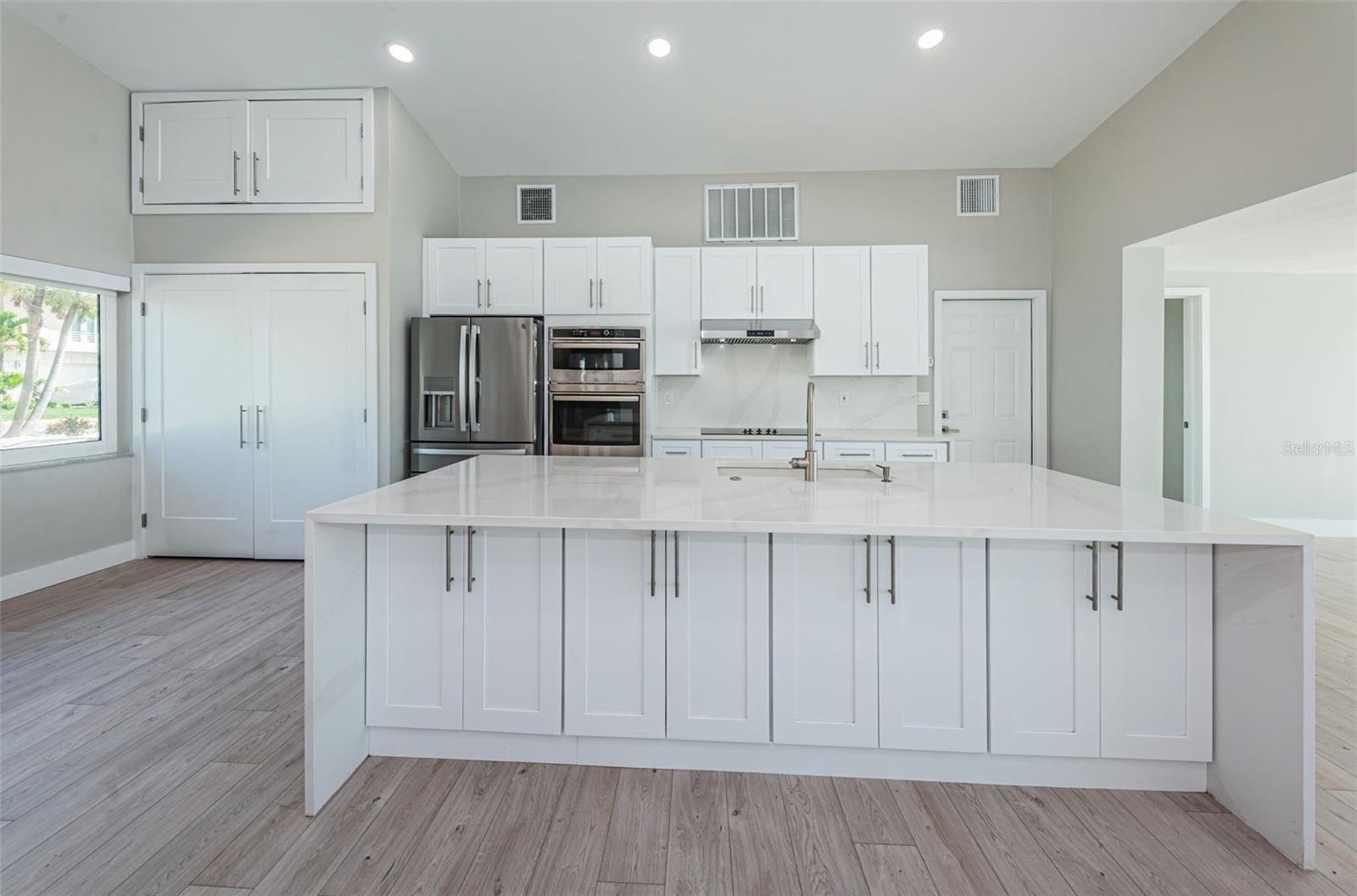 416 55TH AVE, ST PETE BEACH, FL, 33706