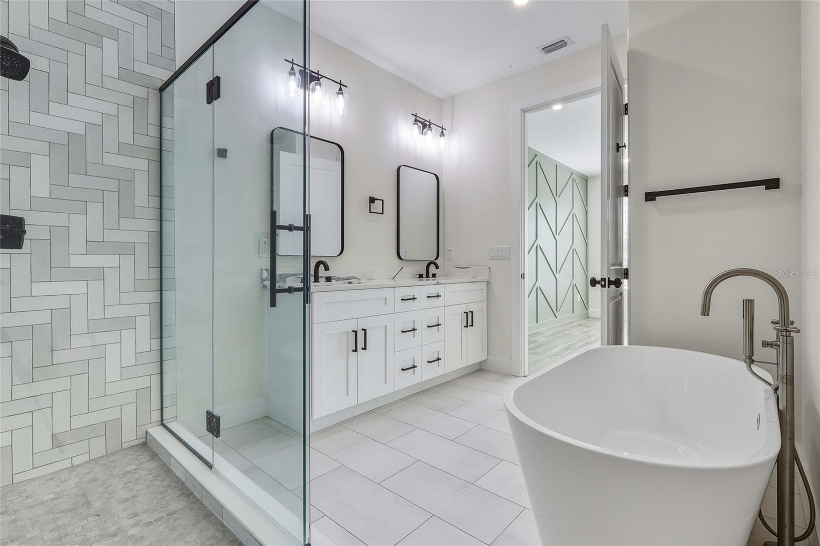 120 E GLADYS ST #3, TAMPA, FL, 33602