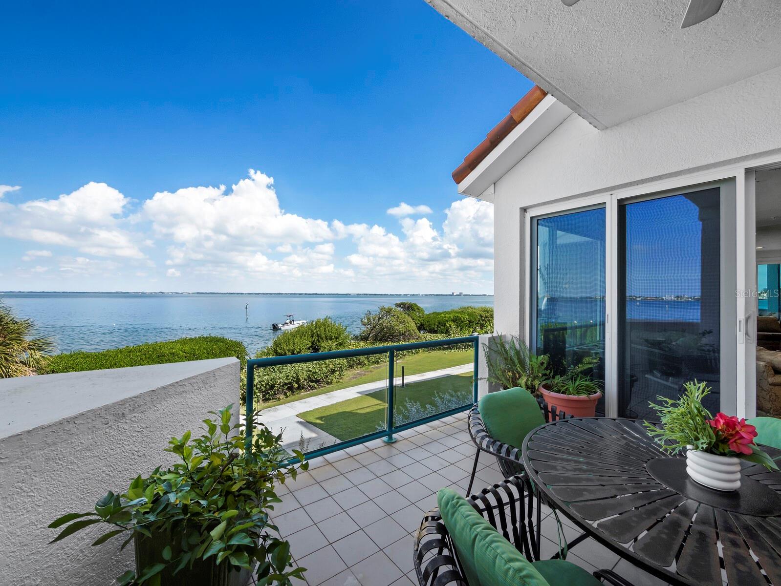 340 GULF OF MEXICO DR #112, LONGBOAT KEY, FL, 34228